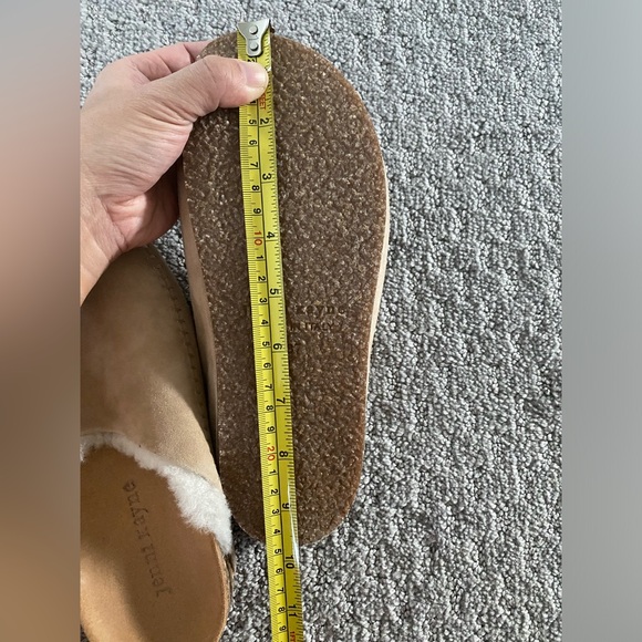 Jenni Kayne Shearling-Lined Moc Clogs - Picture 12 of 16